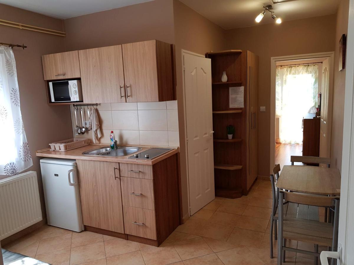 שיופוק Napsugar Villa B מראה חיצוני תמונה